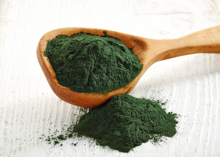 shutterstock_244378963 spirulina as a nutrient-dense food