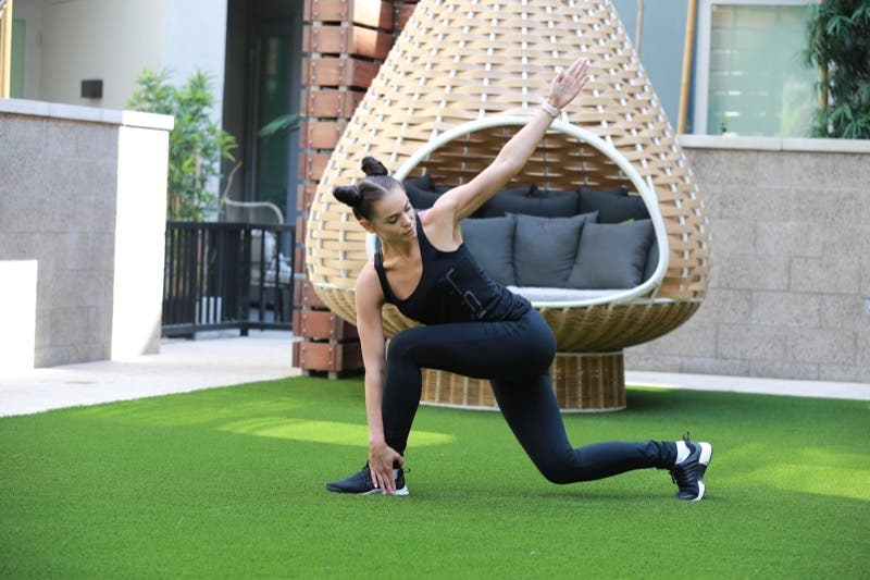 #1 Start DT Lalo Fuentes Oxygen Magazine-1515 lunge back with angular rotation