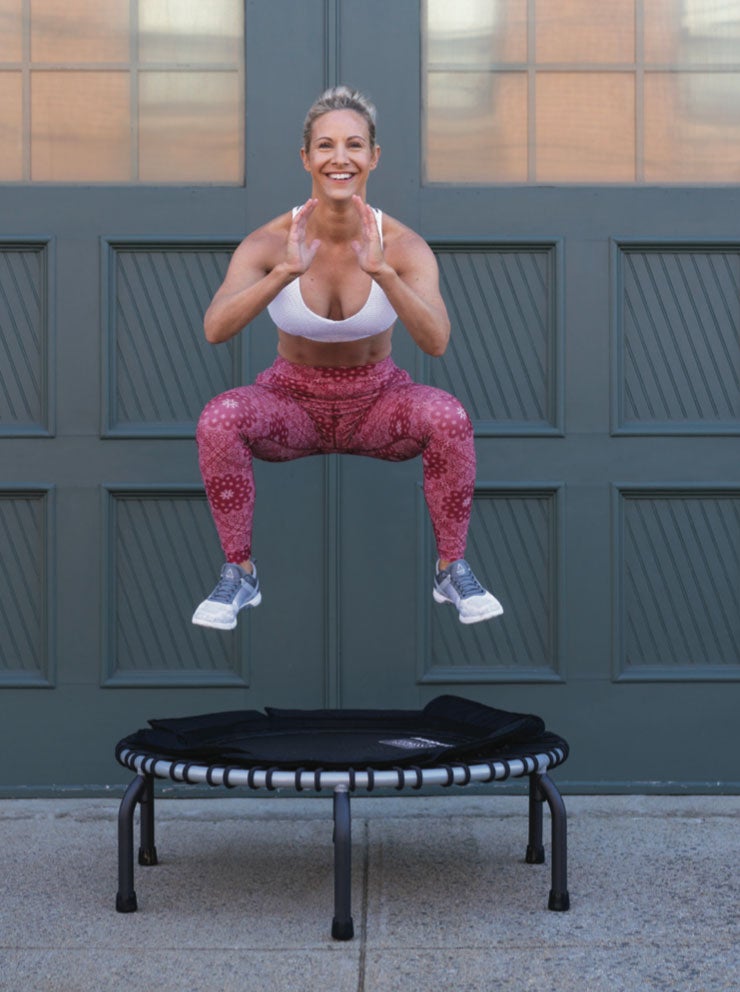 Women's trampoline online workout