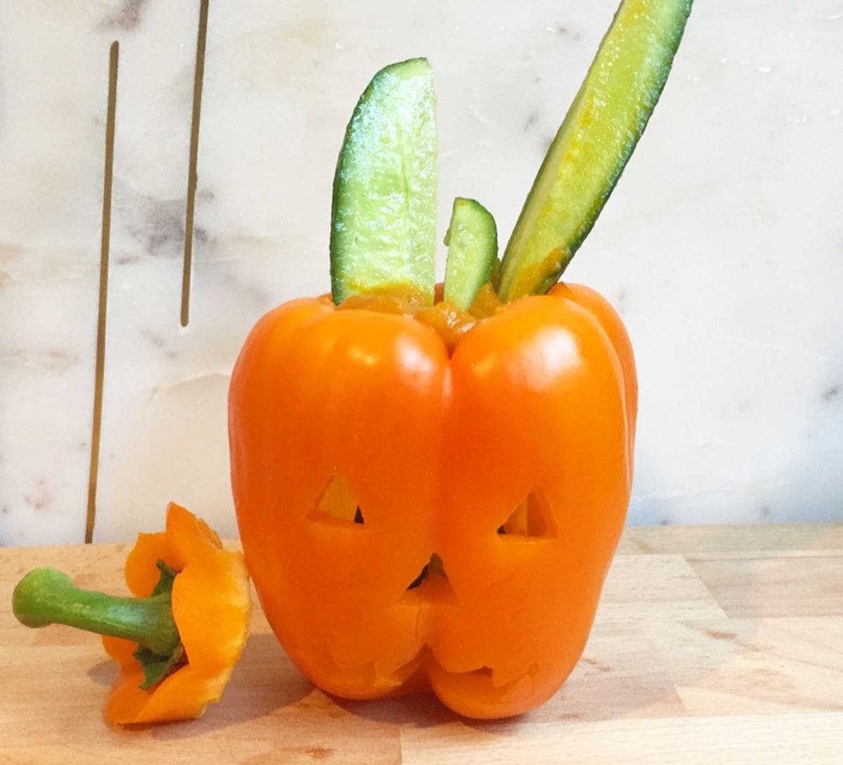 Jack-O’-Lantern Hummus Bowls