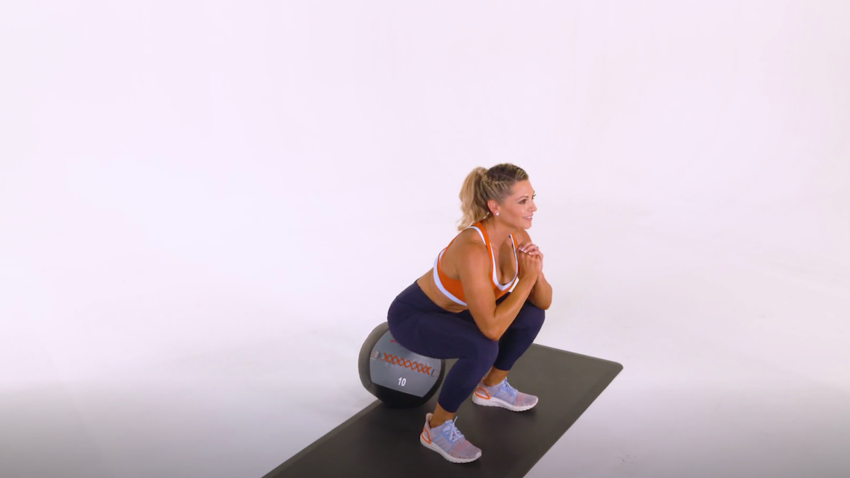 Bodyweight Touchdown Squat With Medicine Ball: With Talking Tips ...