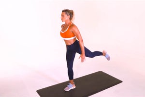 Stationary Lunge With Glute Lift