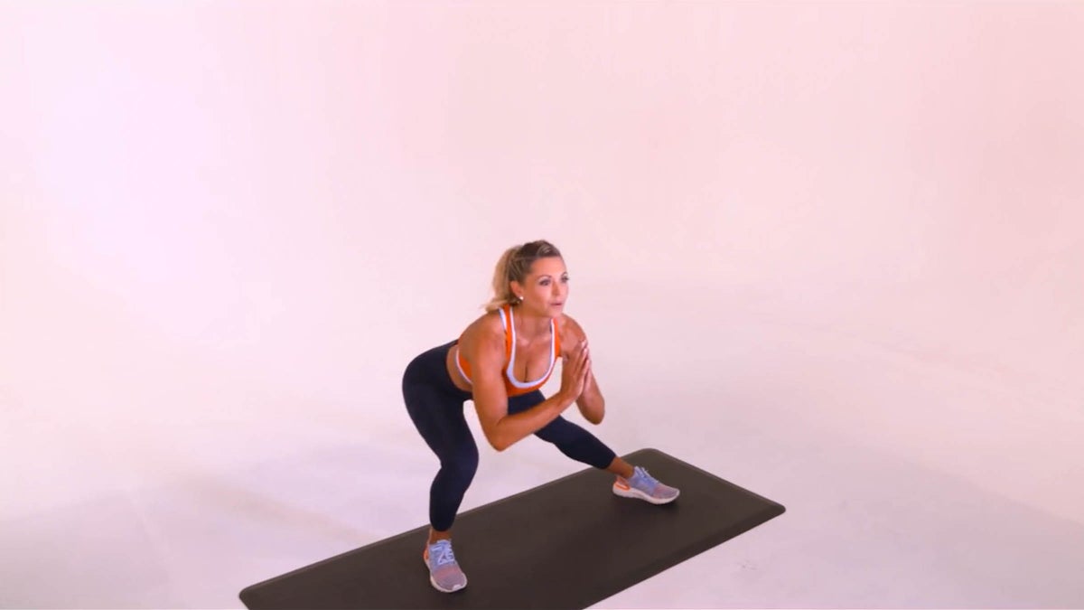 Lateral Lunge - Oxygen Mag