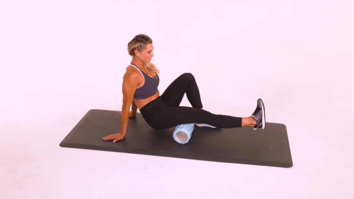 Foam Rolling: Hamstrings - Oxygen Mag