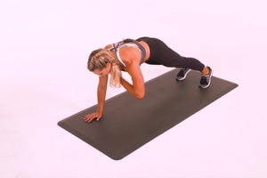 Plank Shoulder Tap